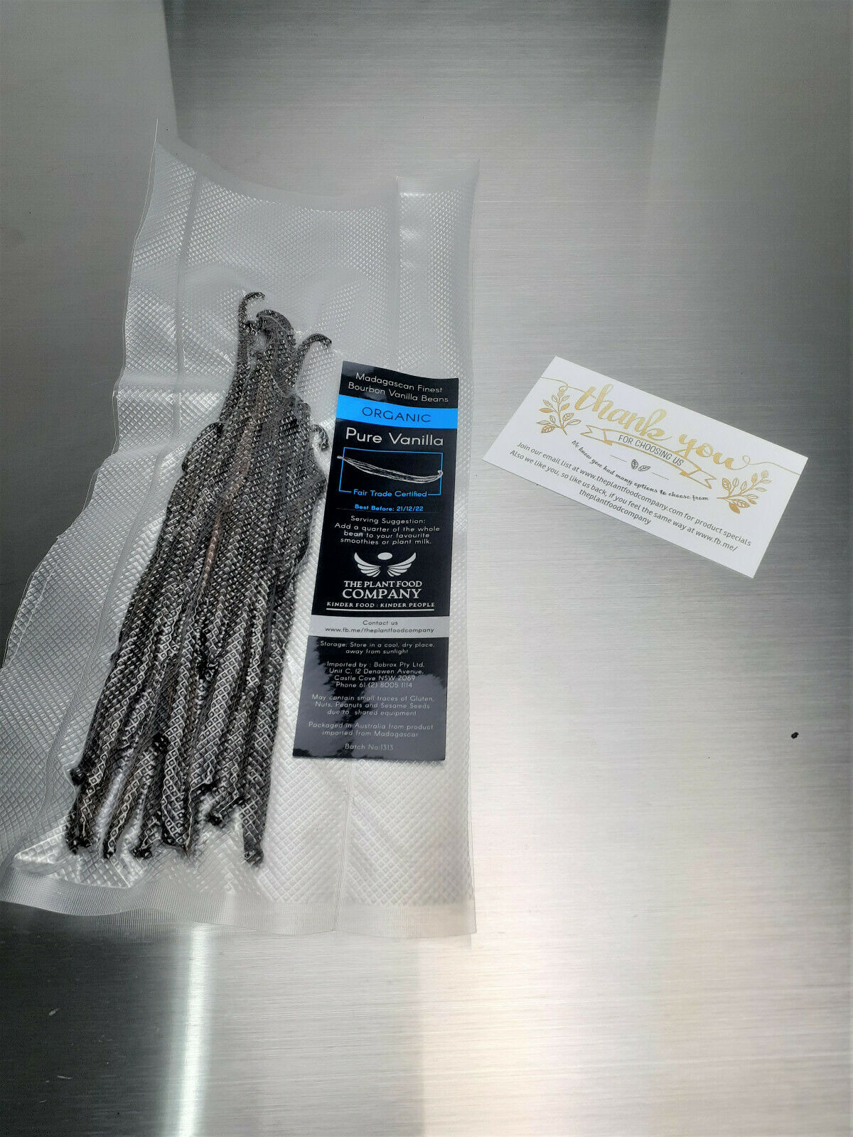 6 Madagascan Bourbon Vanilla Beans Grade A (17cm+) Organic & Fairtrade Certified - Image 3